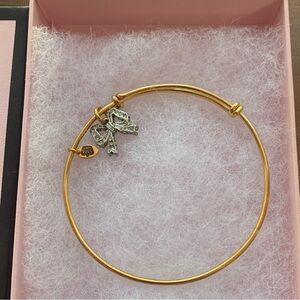 Retro Juicy Couture Pam & Gela Silver Pace Crystal Bow Charm on Gold Bracelet